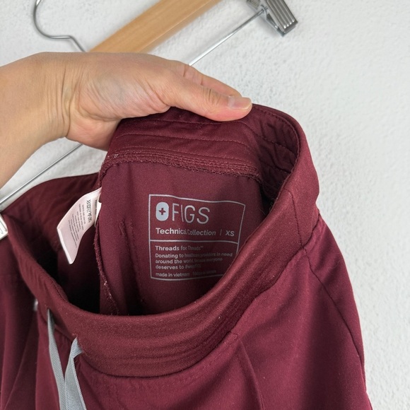 Figs Zamora 2.0 Scrub Pants Jogger XS Dark Magenta - Picture 7 of 11